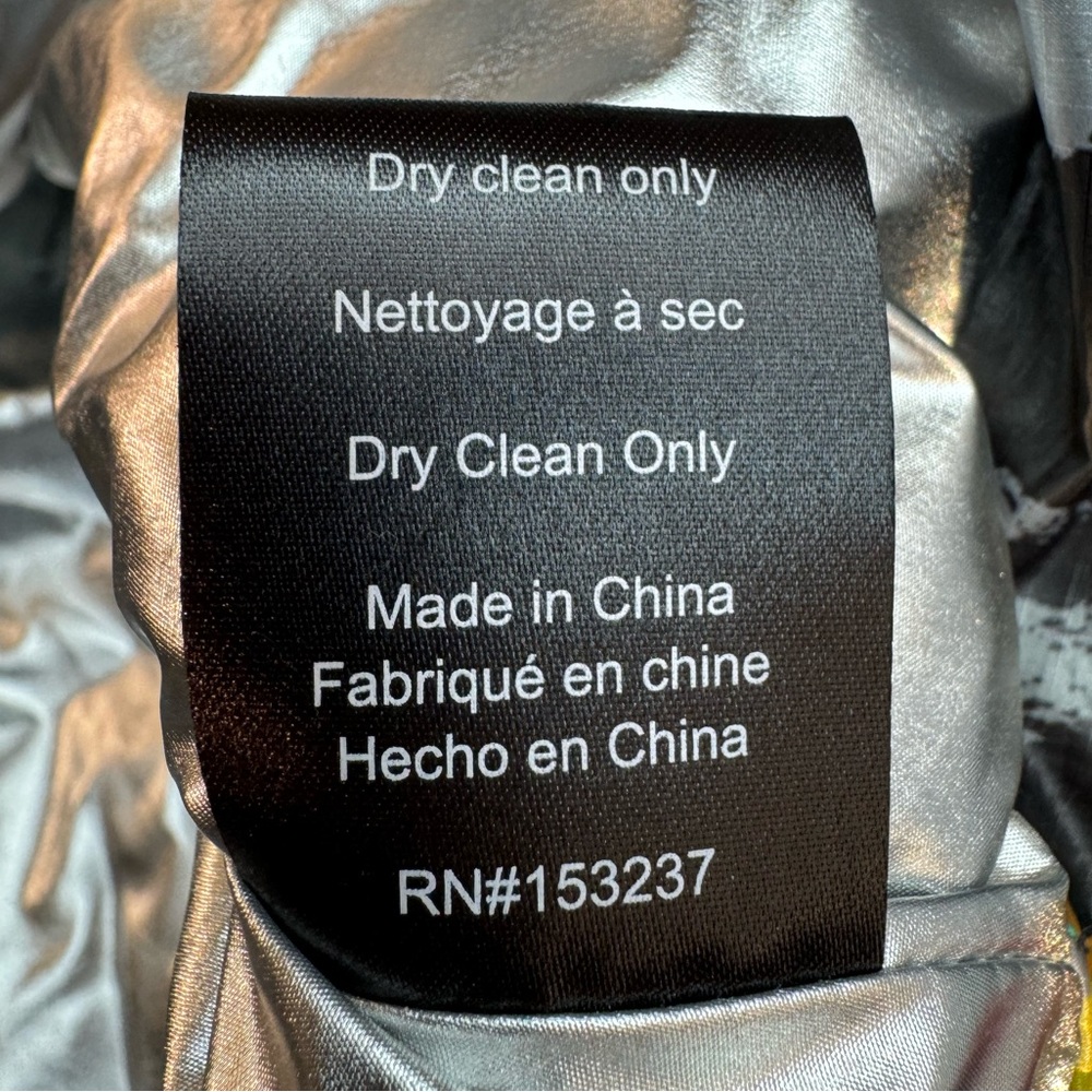 NWOT THINK ROYLN Quilted Puffer Poncho Size M/L - Picture 12 of 15